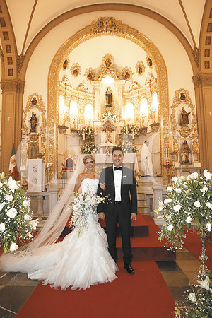 Juan clariond y Stefany Gil