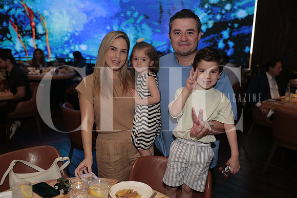 Pau Martinez, Cordelia Altamirano, Oscar Altamirano y Oscar Altamirano 1