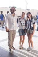 Julian Serrano, Isadora Garza e Isabela Serna