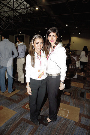 Karla Aburalak Valdés y Paulina Ferrell