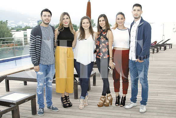 Héctor Mejía, Irelda Ceballos, María Zorrilla, Brenda Flores, Fernanda Vázquez Mellado y Rogelio De la Garza1