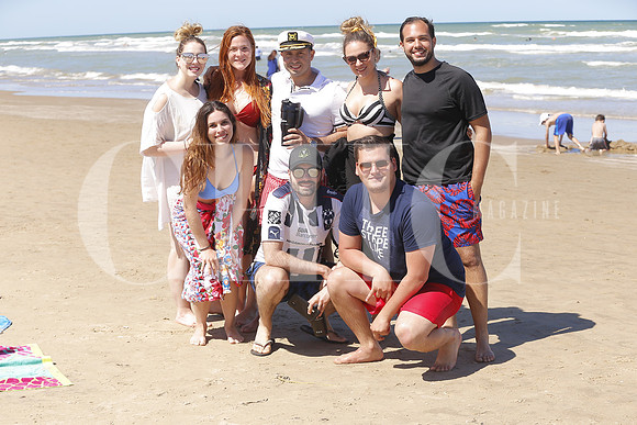 nadya Martínez, Carolina Garza, Maggie Garza, Mauricio Delgado, Javier Medina, Paulina Alonso, Ruben Barrera y Juan Pablo Martínez 9