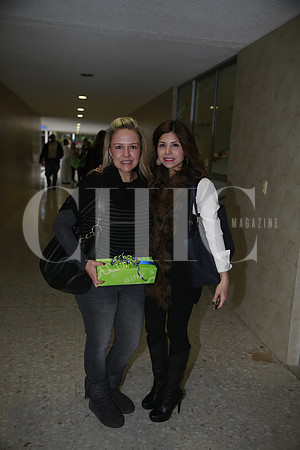 Gaby Valdes de Arevalo y Cristina Quiroga de Garza