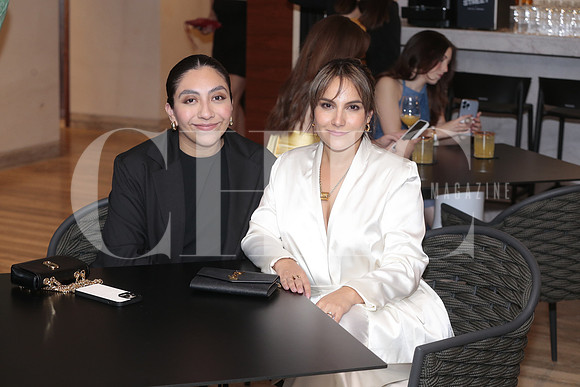 Brania Garcia y Kirey Tello 4