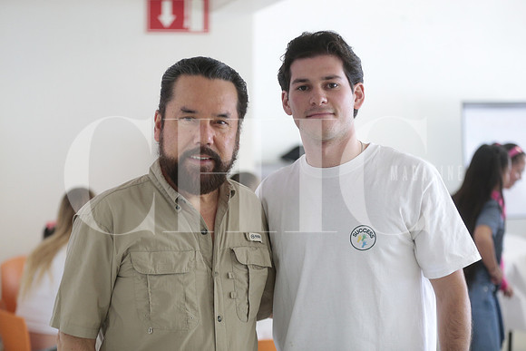 Javier Garza Guajardo, director y fundador y Santiago Canale 1