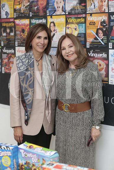 Lucy Garza y Rosa Emma Loera 4