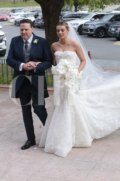 Jose Antonio Mayrl Sada y Gaby Mayrl 14