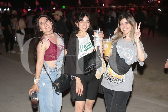 Sylvia Pimentel, Mariana Pimentel y Carla Pimentel 2