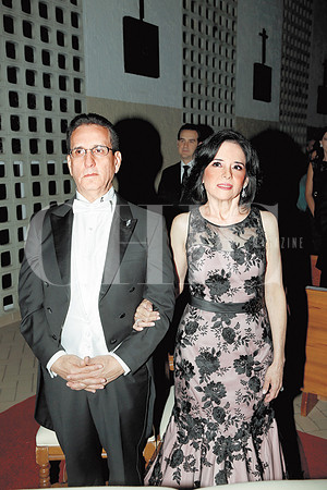 Héctor Flores y Consuelo Flores de Flores