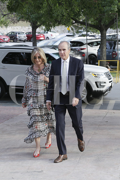 Magaly Marcos de González y Emilio González