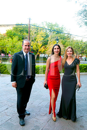 Alberto, Kelsa y Alejandra