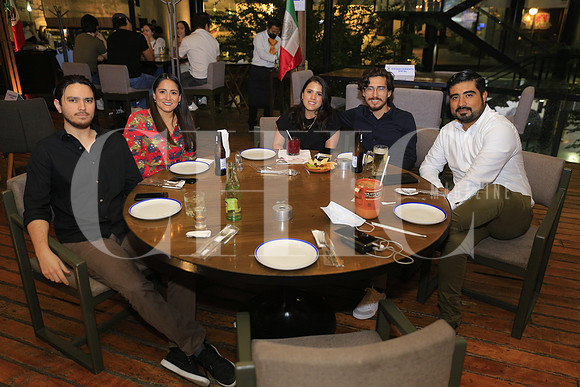 Gustavo Fahl, Julieta Montañez, María Romero, Rafael Carranza, Roberto Vazquez