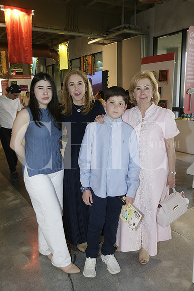 Hilda Vázquez, Hilda González, Mauricio Guerra e Hilda de la Garza de González (2)