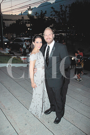 Luisa Fernanda Reyes de Íñiguez y Juan Carlos Íñiguez