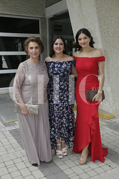 Silvia Garza, Paola Villalón y Daniela Villalón (2)