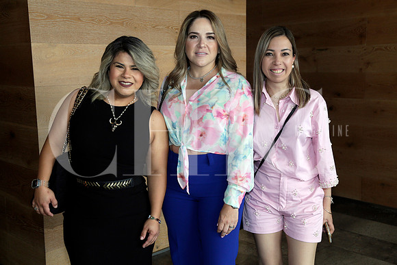 Móonica Lozano, Mónica Sepulveda de Ramírez y Rosy Ramírez