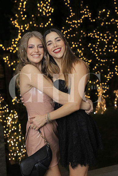 Eugenia González de Escamilla y Connie Davalos de Tame (13)