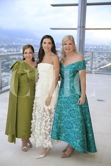 Lorenza Herrera, Isabella Bardawill y Norma Kalionchiz 2