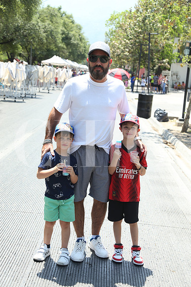 Claudio Zambrano, Claudio Zambrano y Marcelo Zambrano 1