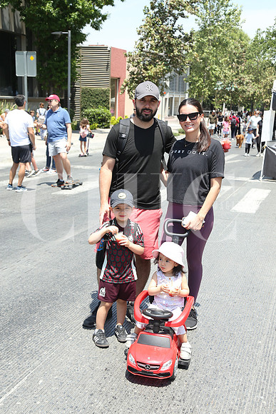 Erick Vázquez, Adriana Garza, Erick Vázquez y Adriana Vázquez 1