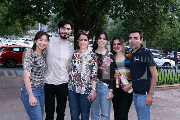 Daniela Arias, Jesus Correa, Ana Villarreal, Ana Aria, Karla Arias y Fernando Correa0