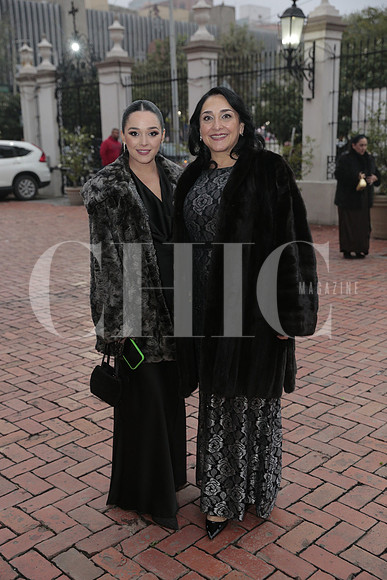 Camila Arechavala y Delia Vallejo 7