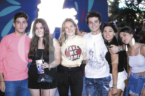 Gabriel Ruiz, Isabel Garza, Andrea Mewell, René Becerra, Bety Martínez y Valeria de la Maza (5)