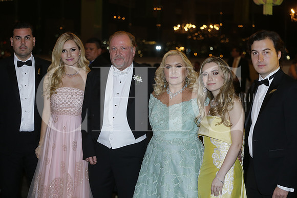 Gero Quintanilla, Miriam Meade de Quintanilla, Sharon Back, Miriam Villarreal de Back, Dana Back y Sebastian Meade (4)