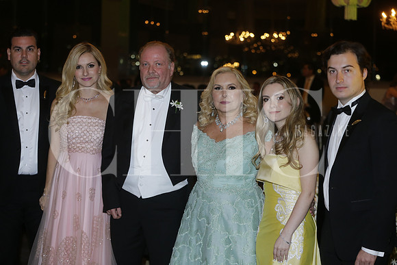 Gero Quintanilla, Miriam Meade de Quintanilla, Sharon Back, Miriam Villarreal de Back, Dana Back y Sebastian Meade (1)