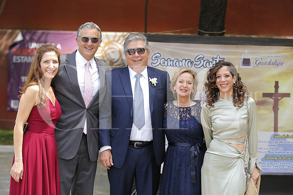 Blanca Livas de Canales, Bernardo Canales, Rodrigo Padilla, Carmen M de Padilla y Daniela Padilla (2)