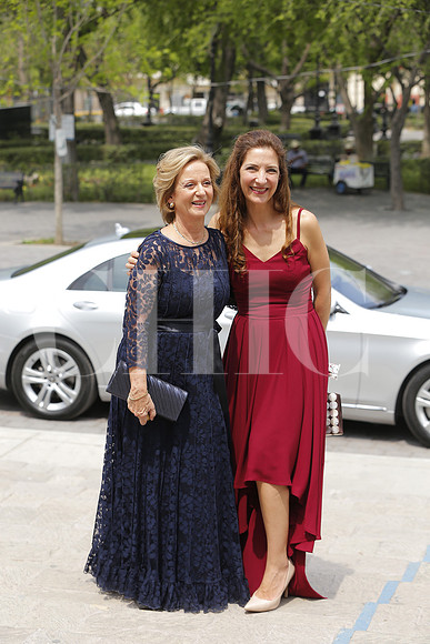 Carmen M de Padilla y Blanca Livas de Canales
