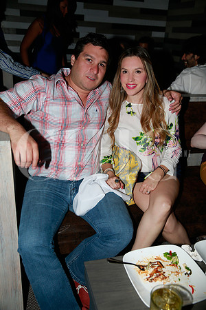 Carlos González y Joselyn de González