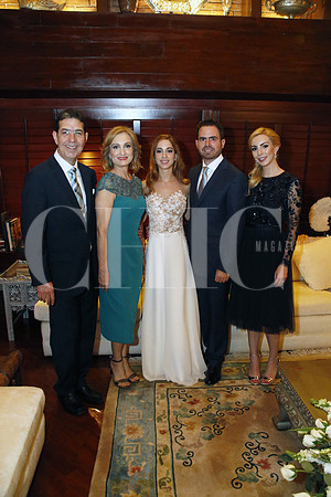 Familia de la novia. Sergio Gutiérrez, Ivonne Flores de Gutiérrez, los novios y Jéssica Gutiérrez