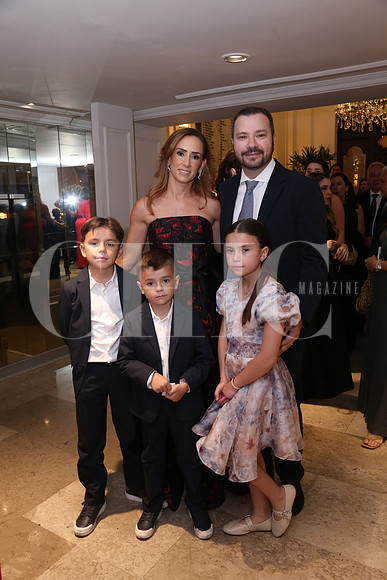 Doris Morales de Colyer, Diego Colyer, Diego Colyer, Eugenio Colyer y Cristina Colyer 0