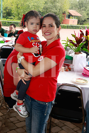 Romina Elizondo y Lizette González