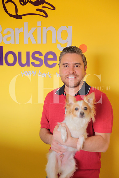 Barking House 32