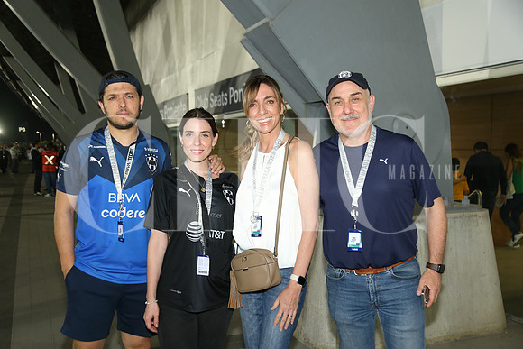 Enrique Serazzi, Lily Toussaint, Lily de Toussain y Jaime Toussaint0