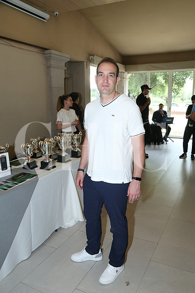 Francisco Flores 0
