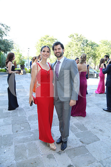 Elisa Paredes y Diego Treviño1