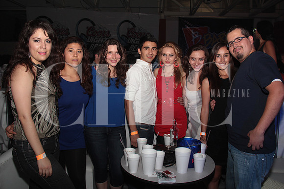 María Benavides, Karen Lua, Ana Sofía García, Miguel Olivares, Sasha Temsheko, Jenny Rodríguez, Nayhelli Ríos y Eliseo Velásquez