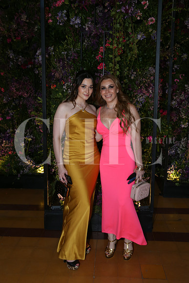 Valeria Balboa y Lupita Laredo 1
