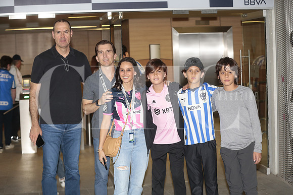 Marcelo de la Garza, Diego Almaguer, Carlos Beltran, Diego Almaguer, Gaby Beltran e Isaac Mercado
