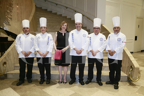 Brayan Bravo, Fernanda Montes de Oca, Patricia Claussen, Alberto Casavantes, Cesar Zavala y Julio Casillas (2)