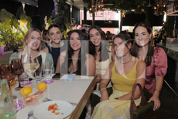 Lorena del Valle, Ale de la Rosa, Luly Almada, Martha Moncada, Paola Torres y Ara Hernandez 3