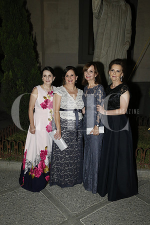 Lucía Cantú de La Valle, Gabriela Cantú de Lozano, Bety Laura Cantú y Elia Hinojosa de Cantú