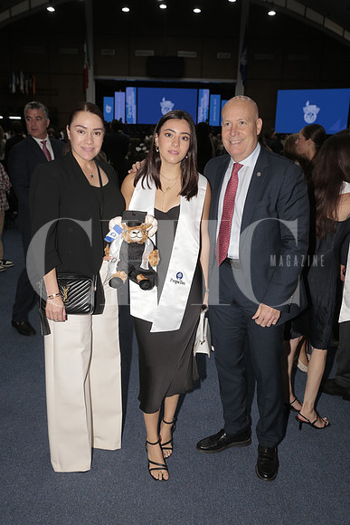 Diana Vargas, Daniela Garcia y Hernan Garcia 1