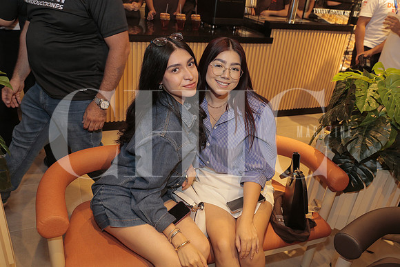Celeste Ortega y Marisol Martinez 2