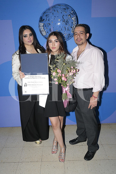 Zandra Caballero, Zandra Barreda y Antonio Barreda 2