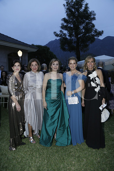 Virlette Nader, Noel Nader, (mamá del novio) Juanita Karam, Lupita González y Mary Velazco (4)