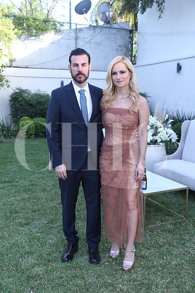 Jeronimo Quintanill y Miriam Meade de Quintanilla 0